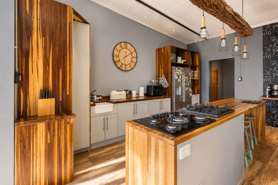 28 Bedroom Property for Sale in Hartbeespoort Rural North West